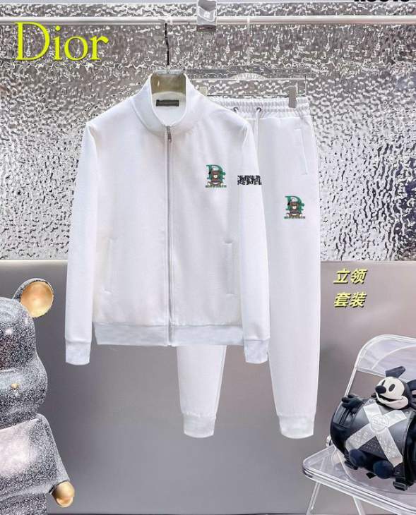 Picture of Dior Sweater Suits _SKUDiorM-5XL12yr13438656
